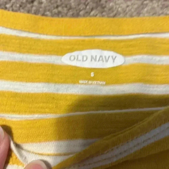 Old Navy striped tee size small - Picture 2 of 3